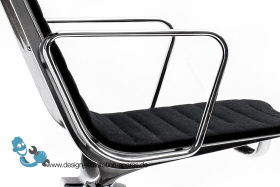 Eames Aluminium Group Armrest