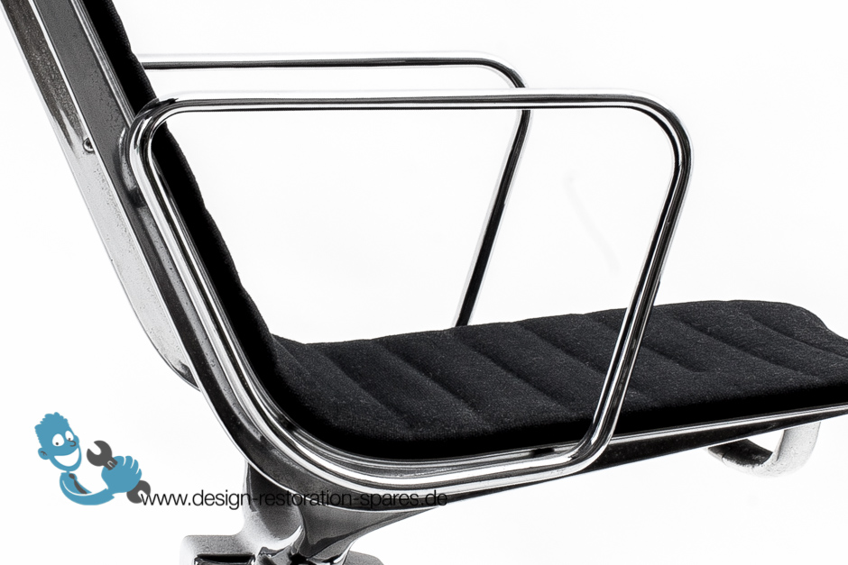 Eames Aluminium Group Armrest Vitra